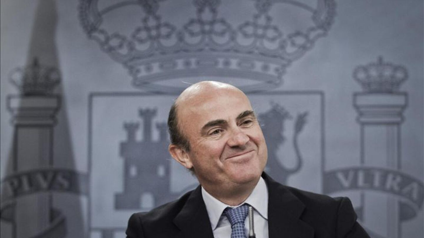 El ministro de Econom&iacute;a, Luis de Guindos
