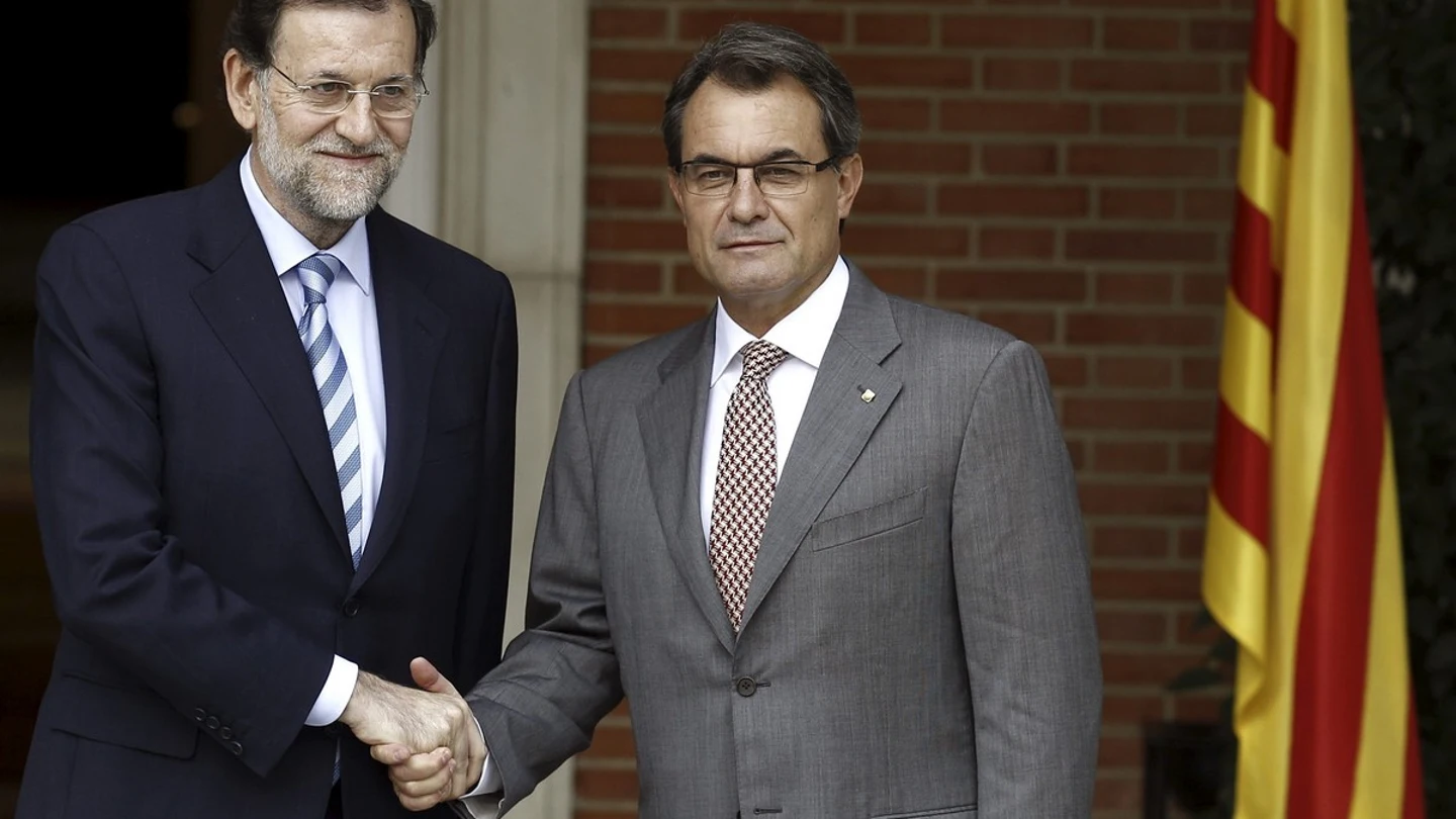 Rajoy recibe a Artur Mas en la Moncloa Rajoy recibe a Artur Mas en la Moncloa