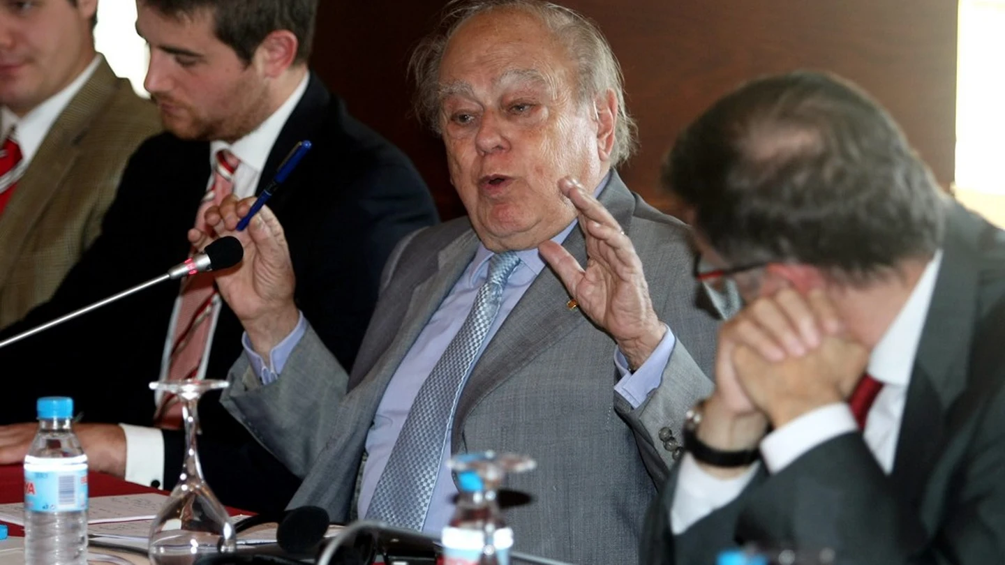 Pujol dice que ahora piensa añadirse a los que defienden la independencia Pujol dice que ahora piensa añadirse a los que defienden la independencia