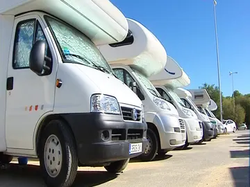 200 familias españolas viajan durante este puente a Sevilla en auto caravanas 200 familias españolas viajan durante este puente a Sevilla en auto caravanas
