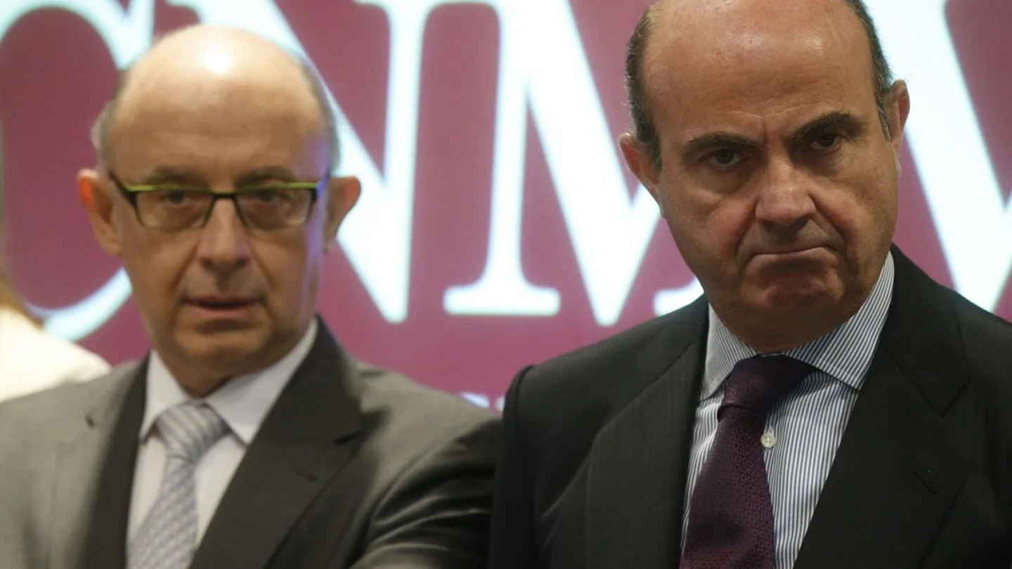 El ministro de Economía, Luis de Guindos y el Ministro de Hacienda, Cristobal Montoro El ministro de Economía, Luis de Guindos y el Ministro de Hacienda, Cristobal Montoro