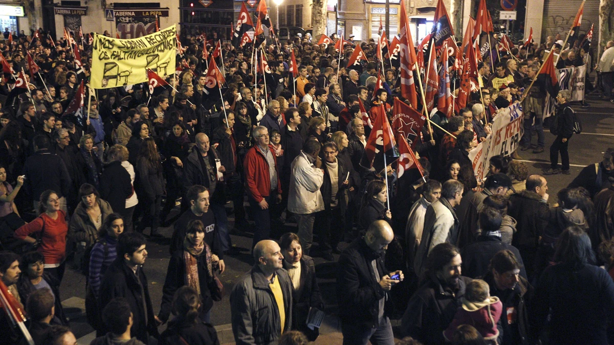 Asistentes a la manifestación de los sindicatos en Madrid