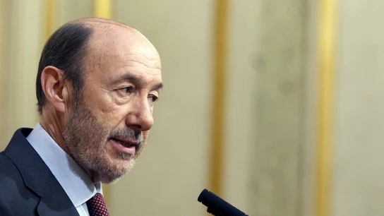Rubalcaba durante su declaración en el Congreso. Rubalcaba durante su declaración en el Congreso.
