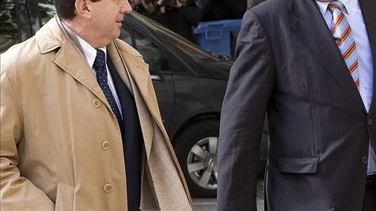 Matas, a su llegada a los juzgados de Palma con su abogado Matas, a su llegada a los juzgados de Palma con su abogado