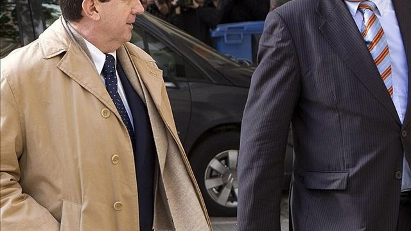 Matas, a su llegada a los juzgados de Palma con su abogado Matas, a su llegada a los juzgados de Palma con su abogado