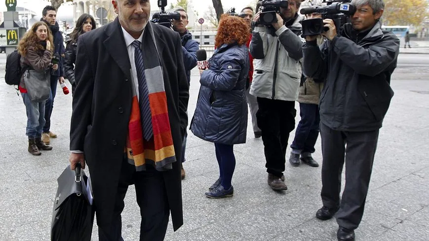 El abogado de la defensa Oskar Zein Sánchez llega a los juzgados de la Plaza de Castilla