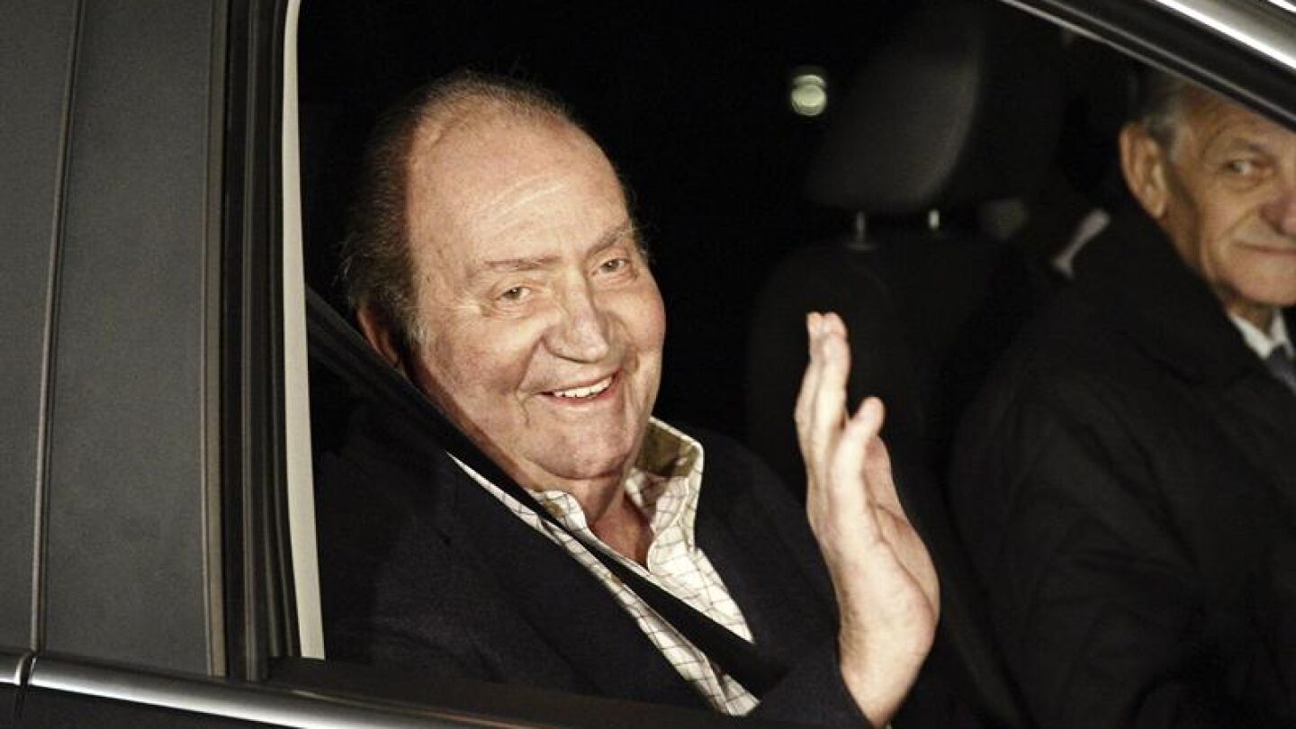 El Rey es dado de alta del Hospital Quir&oacute;n San Jos&eacute;