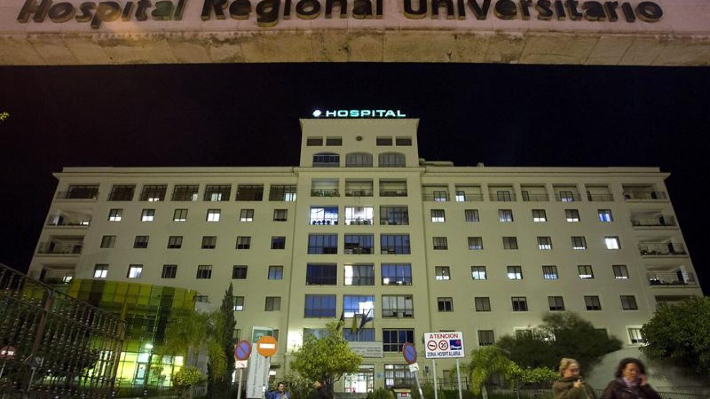 Vista exterior del hospital Carlos Haya de M&aacute;laga