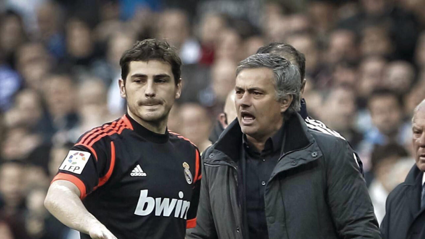 Casillas y Mourinho en el Bernab&eacute;u