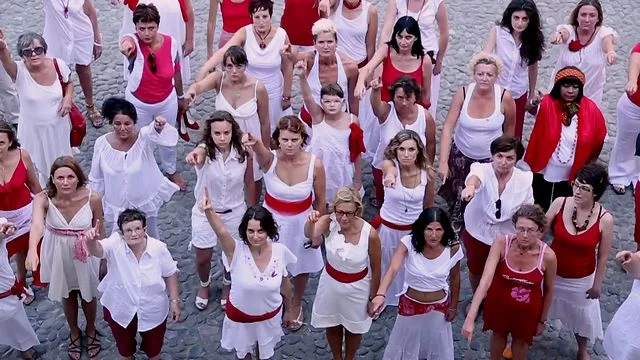 Mujeres de San Fermin contra la violación femenina