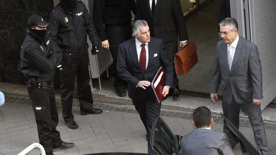 Luis Bárcenas abandona la Audiencia Nacional Luis Bárcenas abandona la Audiencia Nacional