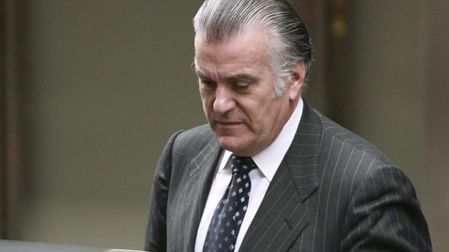 Luis B&aacute;rcenas, a la salida del juzgado