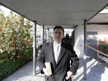 El médico Eufemiano Fuentes, a su llegada a la última sesión del juicio de la Operación Puerto El médico Eufemiano Fuentes, a su llegada a la última sesión del juicio de la Operación Puerto