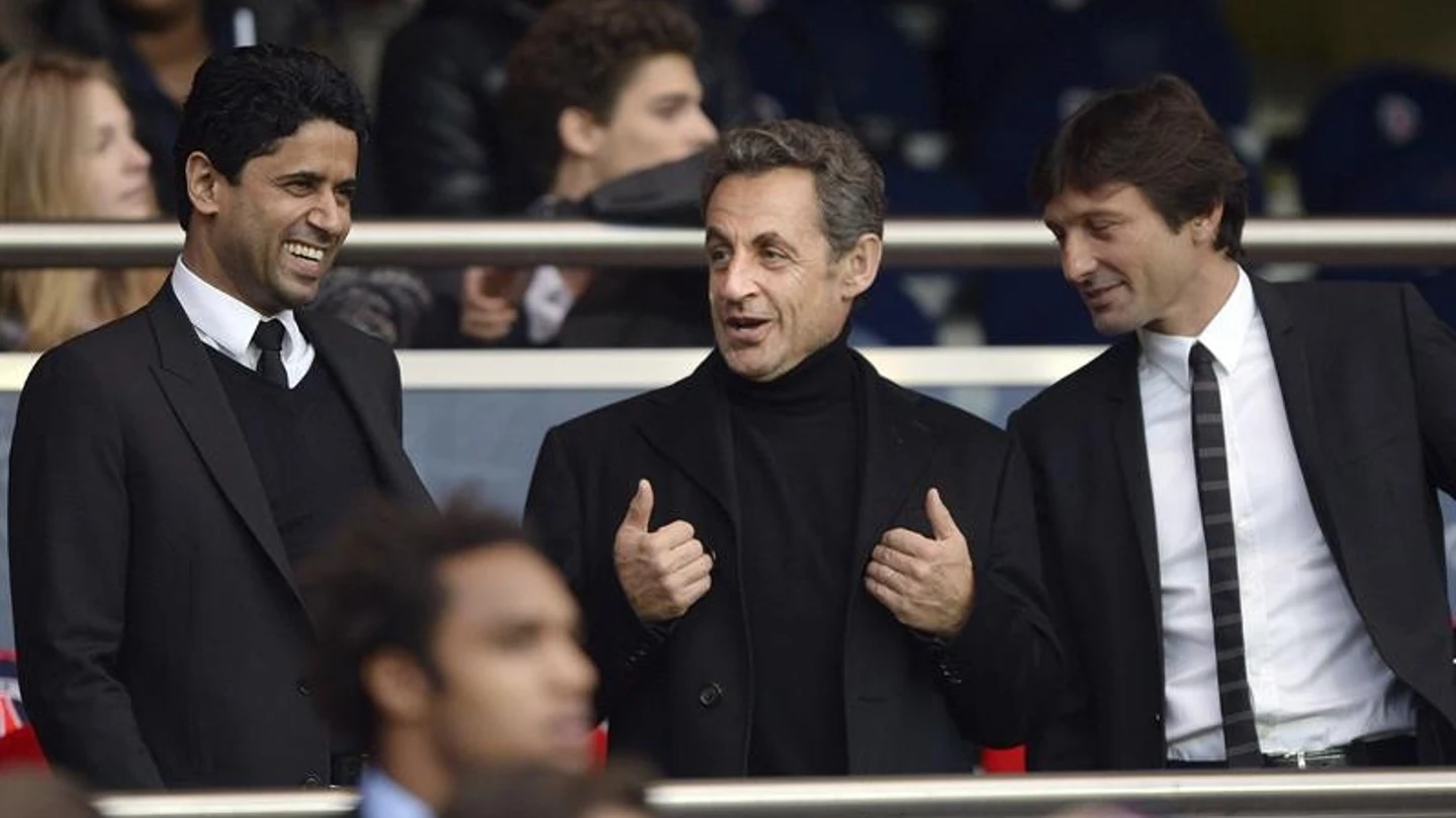 Nasser al Khelaïfi, junto a Nicolas Sarkozy y Leonardo Nasser al Khelaïfi, junto a Nicolas Sarkozy y Leonardo
