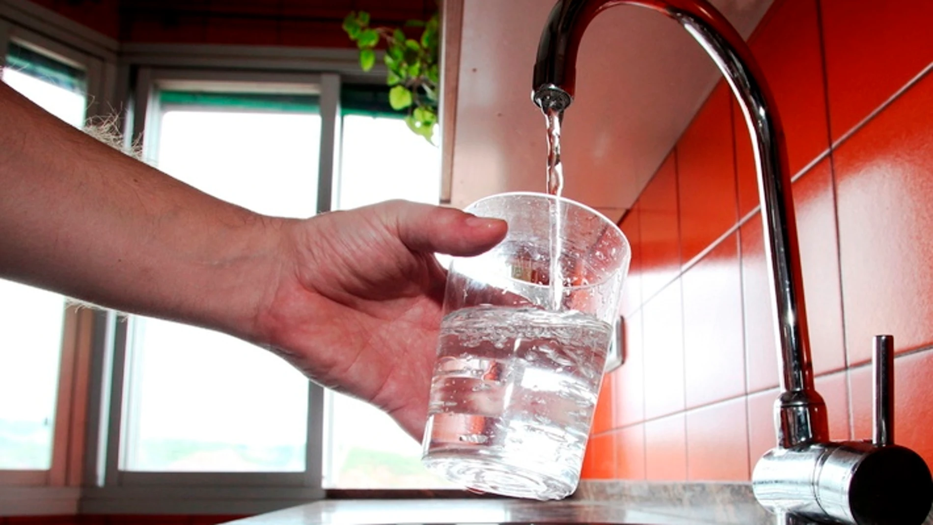 El mercurio en el agua potable afecta la salud