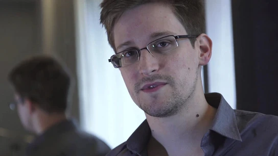 Fotografía de Edward Snowden, extécnico de la CIA Fotografía de Edward Snowden, extécnico de la CIA