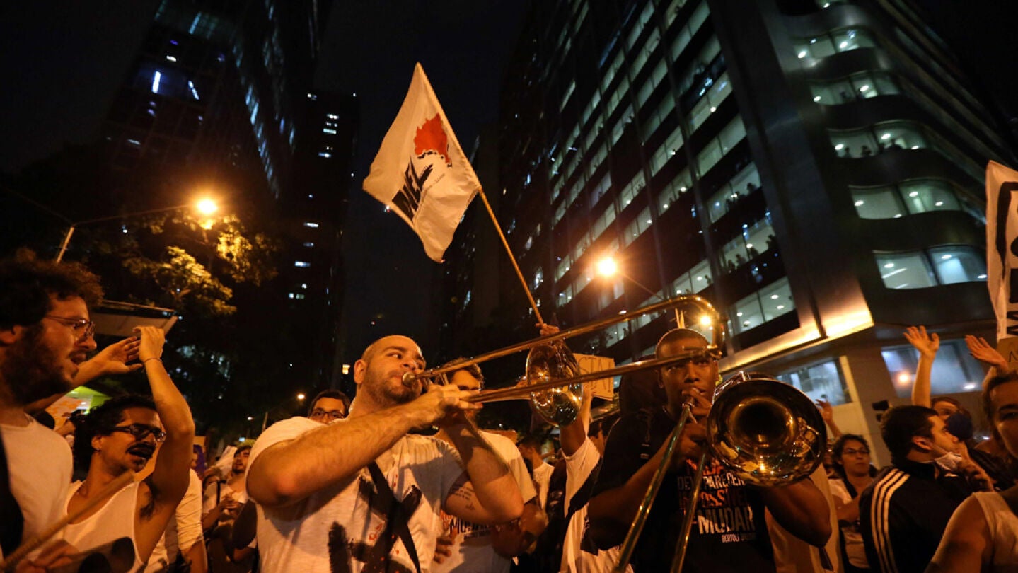Un grupo de manifestantes durante una protesta en R&iacute;o de Janeiro 