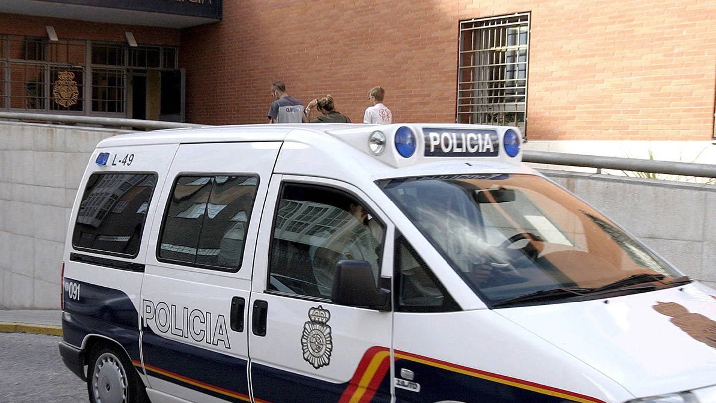Coche de la Policía Nacional Coche de la Policía Nacional