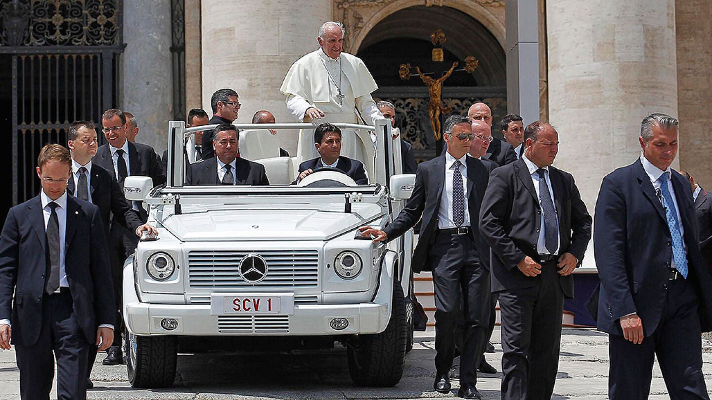 Un obispo detenido por el caso Vaticano
