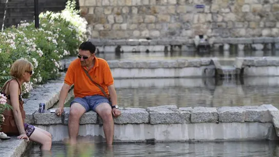 Piscinas, fuentes muy solicitadas por las altas temperaturas Piscinas, fuentes muy solicitadas por las altas temperaturas