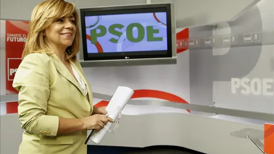 Elena Valenciano en la sede del PSOE de Ferraz Elena Valenciano en la sede del PSOE de Ferraz