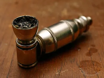 Una pipa de marihuana Una pipa de marihuana