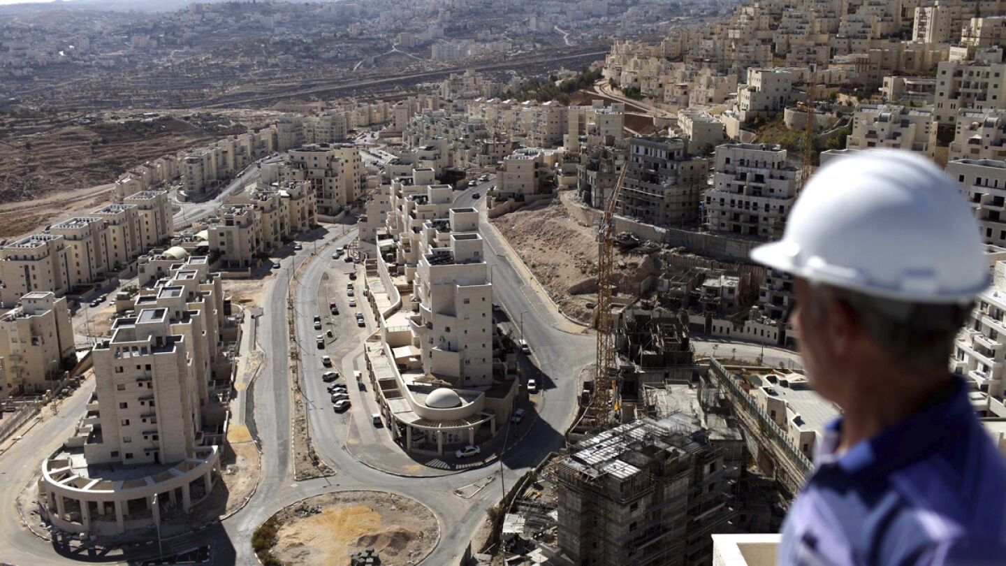 Obras de un asentamiento jud&iacute;o en el barrio de Har Homa, en el este de Jerusal&eacute;n Israel.