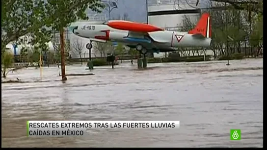 Rescates extremos tras las fuertes lluvias caídas en México Rescates extremos tras las fuertes lluvias caídas en México