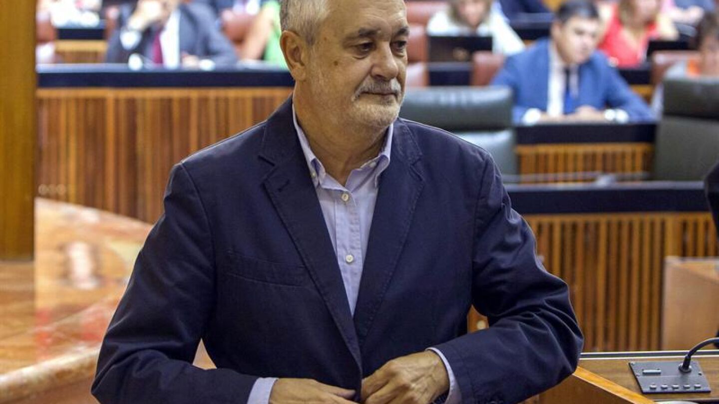 Jos&eacute; Antonio Gri&ntilde;&aacute;n en el pleno del Parlamento andaluz (Archivo)