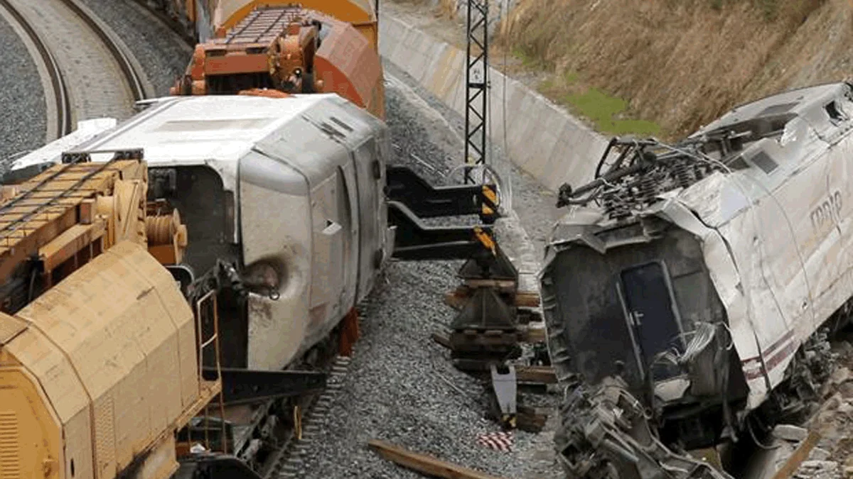Una de las máquinas del tren siniestrado Una de las máquinas del tren siniestrado