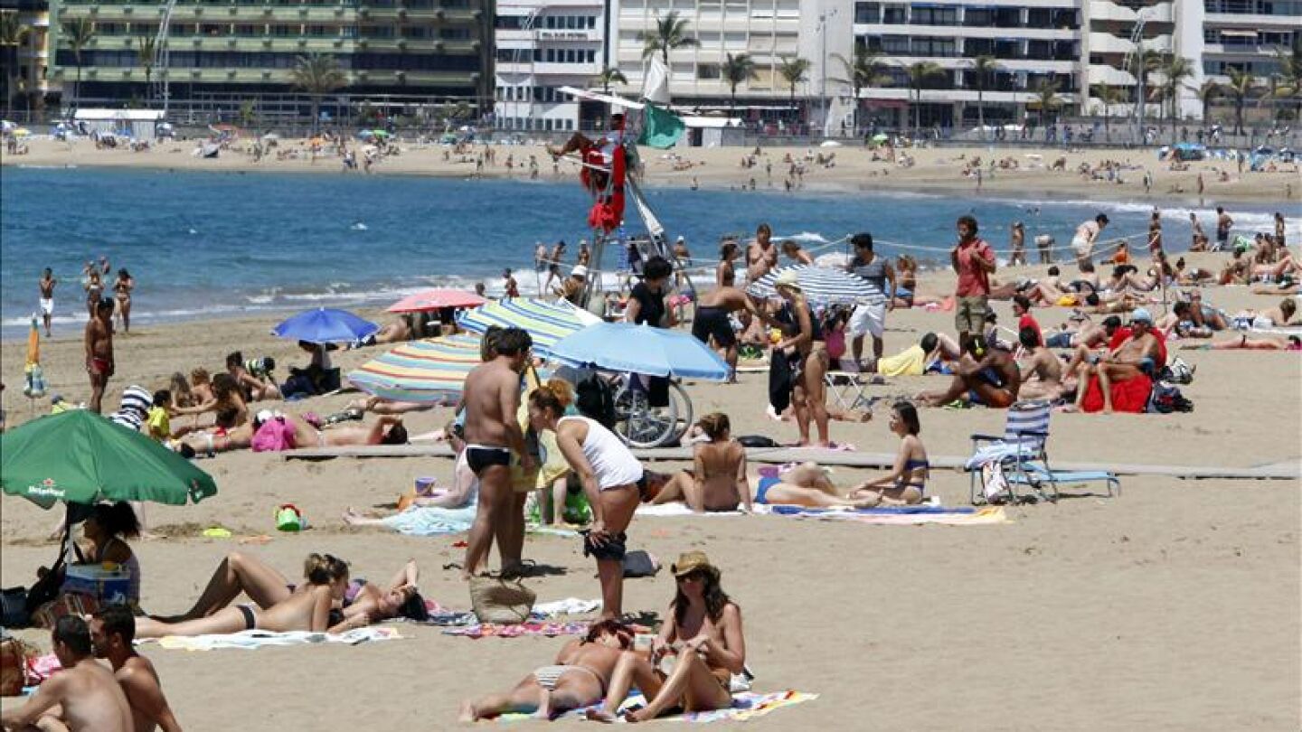 Turistas espa&ntilde;oles en Las Palmas de Gran Canaria