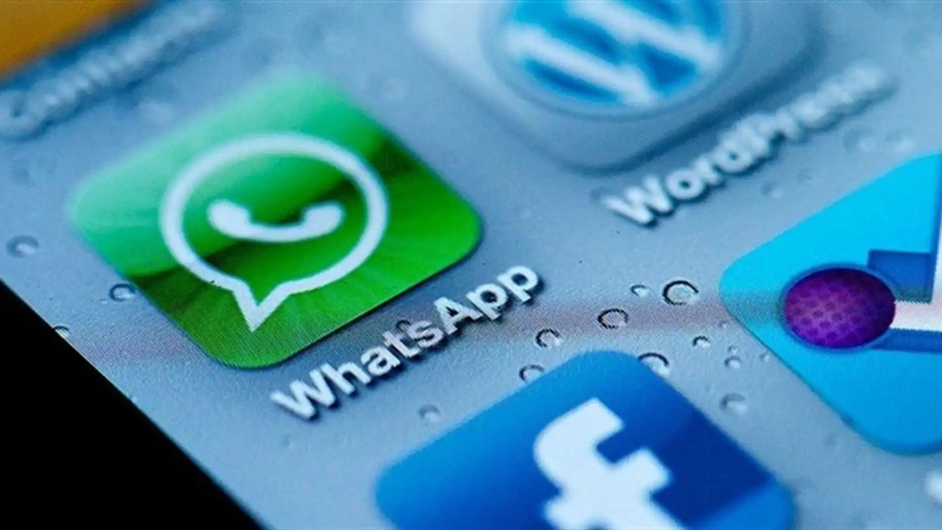 Icono de Whatsapp en un móvil