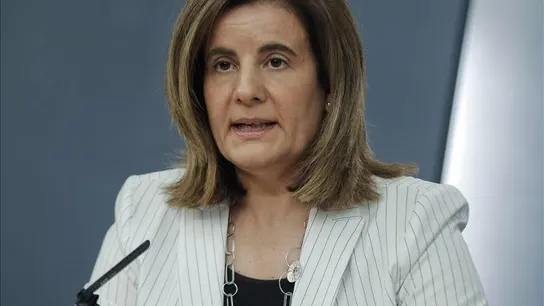 Fátima Báñez durante una rueda de prensa en La Moncloa Fátima Báñez durante una rueda de prensa en La Moncloa