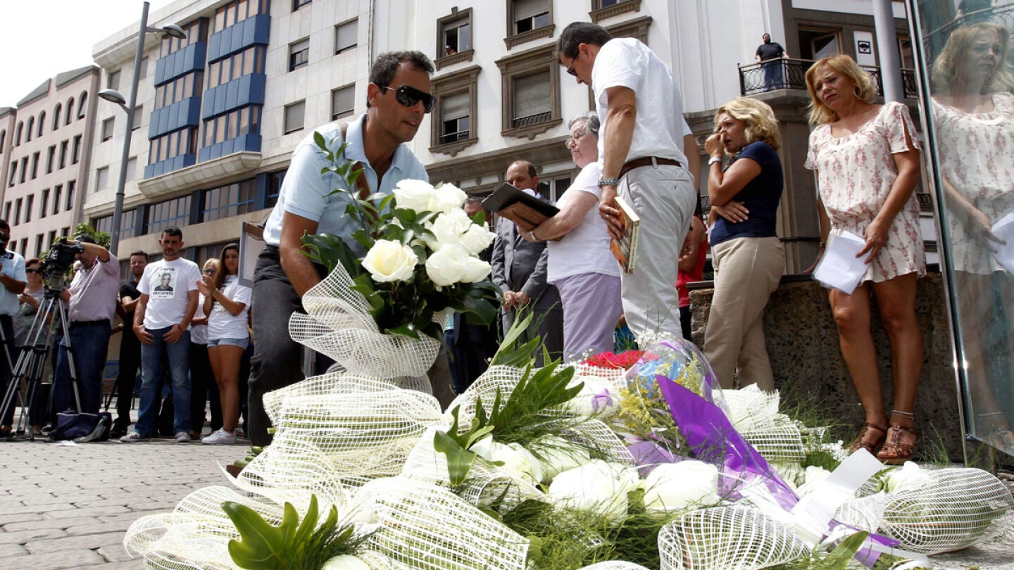 Homenaje a las v&iacute;ctimas del accidente de Spanair
