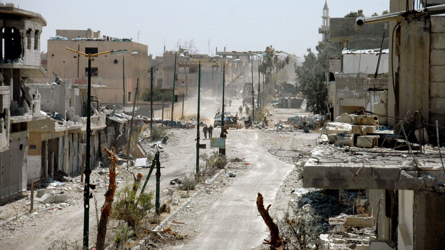 Da&ntilde;os en la localidad estrat&eacute;gica de Al Quseir, en Siria.