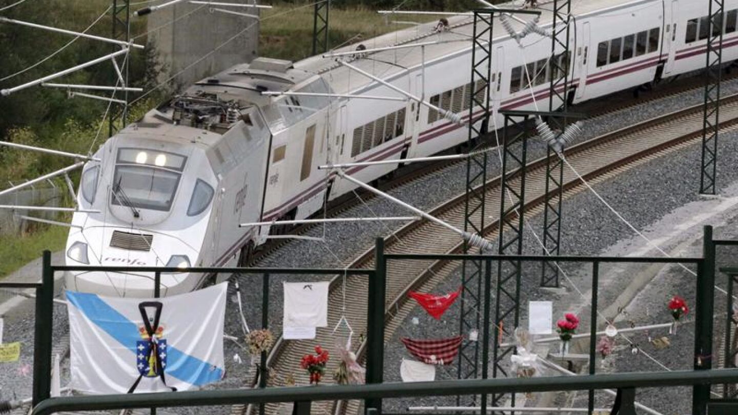 Imagen del lugar del accidente un mes despu&eacute;s del descarrilamiento