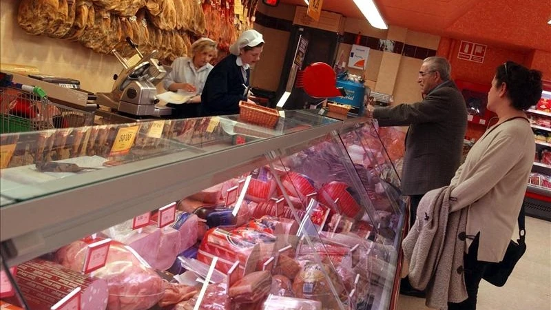 Compras en una carnicería