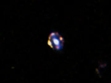 Lente gravitacional más lejana Lente gravitacional más lejana