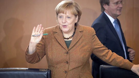 Merkel busca el apoyo de los socialdemócratas para crear una coalicción Merkel busca el apoyo de los socialdemócratas para crear una coalicción