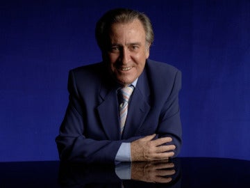 El cantante almeriense Manolo Escobar en una imagen de archivo El cantante almeriense Manolo Escobar en una imagen de archivo