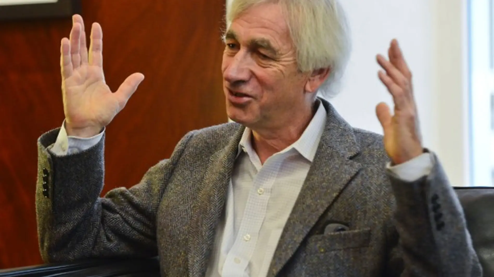 Richard Ellis, durante la entrevista