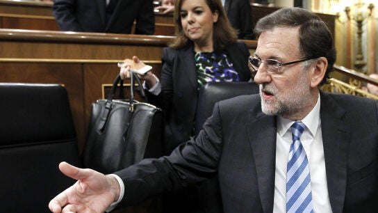Rajoy afirma que Espa&ntilde;a ya no rema sin horizonte, "ahora la tierra ya est&aacute; a la vista"