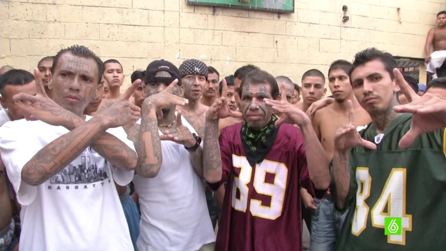 Una familia perteneciente a la 'Mara 18' Una familia perteneciente a la 'Mara 18'