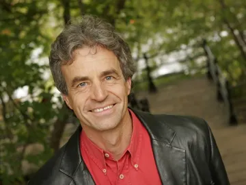Michel Loreau es director de investigación en el CNRS francés. Michel Loreau es director de investigación en el CNRS francés.