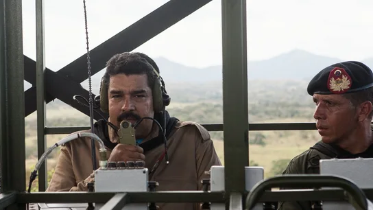 Nicolás Maduro le declara la guerra al capitalismo americano y a la burguesía Nicolás Maduro le declara la guerra al capitalismo americano y a la burguesía