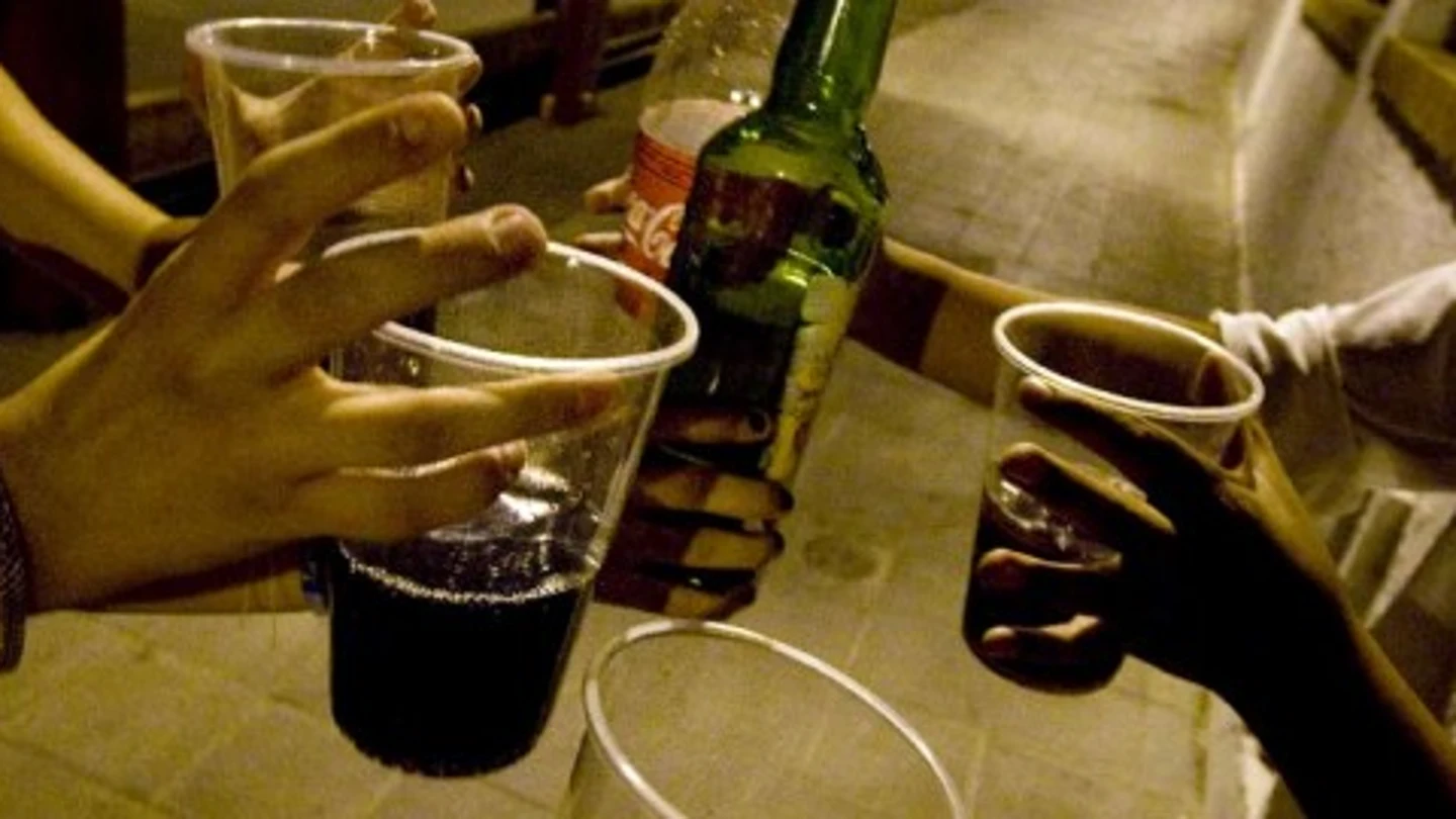 Imagen de un botellón Imagen de un botellón