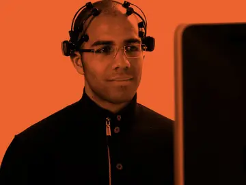 Escáner cerebral portátil para evaluar anuncios y productos Escáner cerebral portátil para evaluar anuncios y productos