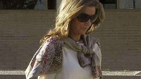 Rosalía Iglesias considera un agravio la situación de Bárcenas "mientras los asesinos salen a la calle" Rosalía Iglesias considera un agravio la situación de Bárcenas "mientras los asesinos salen a la calle"