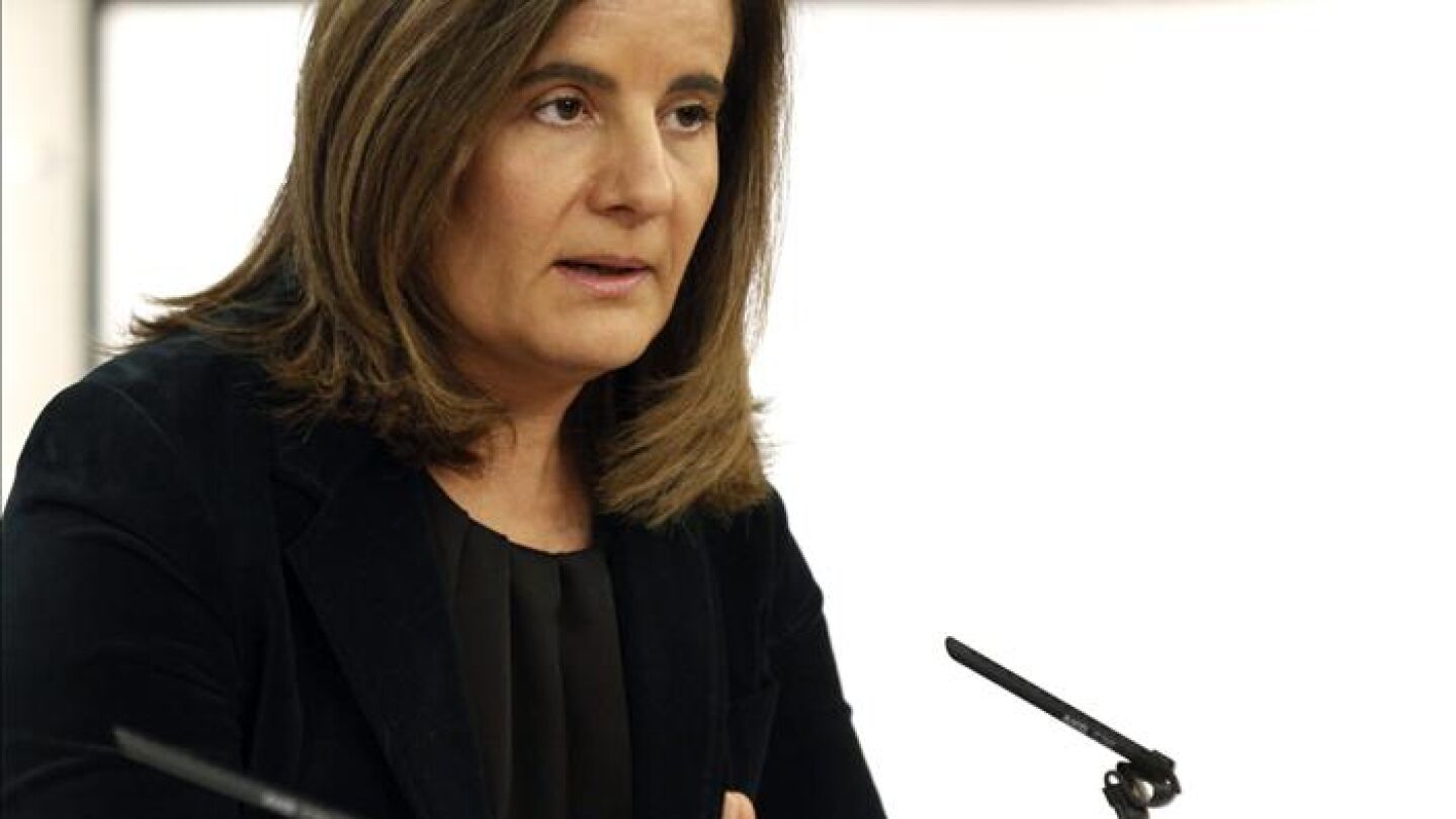La ministra de Empleo, F&aacute;tima B&aacute;&ntilde;ez