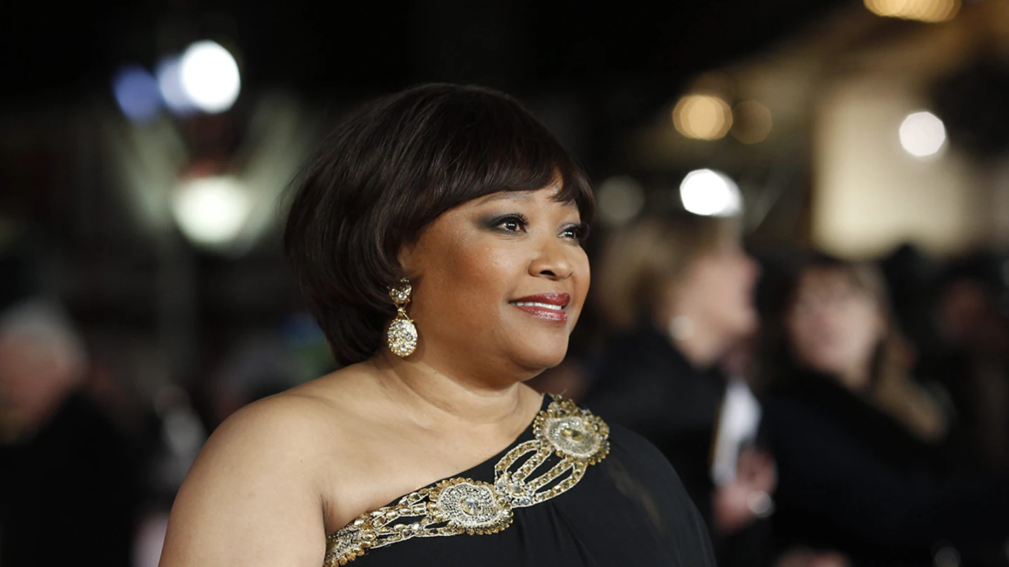 Las hijas de Mandela se enteran de su muerte en el estreno de una película sobre él en Londres Las hijas de Mandela se enteran de su muerte en el estreno de una película sobre él en Londres